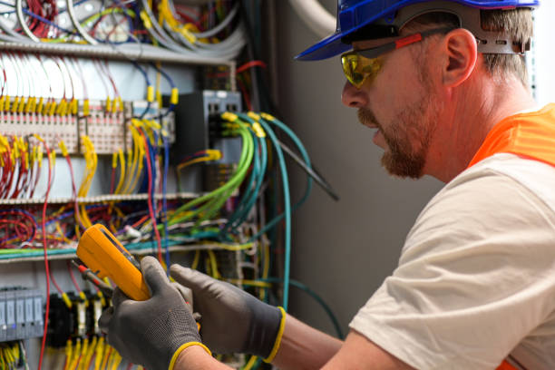 Best Affordable Electrician  in Maywood, CA